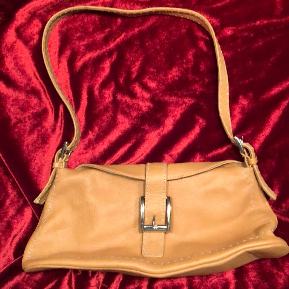 Carla Mancini tan soft leather shoulder bag